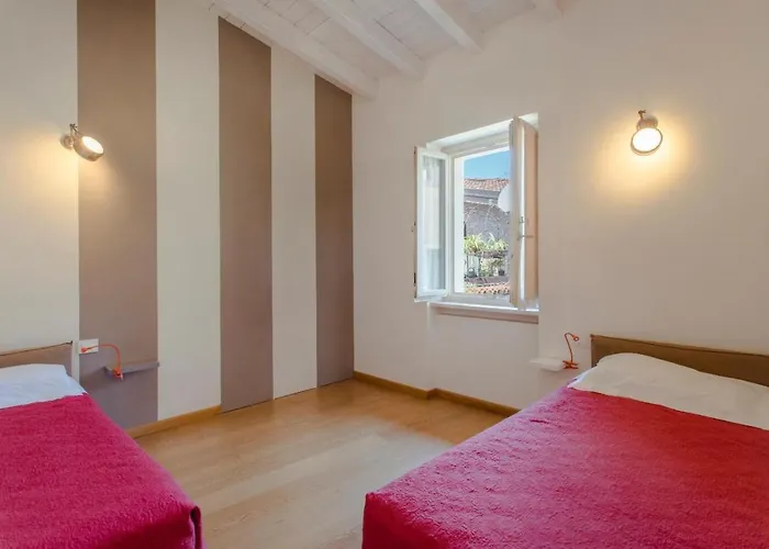 Casa vacanze Alloro *